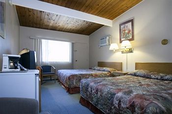 Imagen de los exteriores del Motel Polson Park. Foto 9