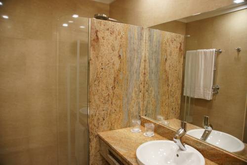 Imagen de la habitación del Motel Portofino, Matosinhos. Foto 13