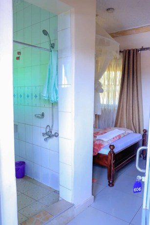 Imagen de la habitación del Motel Precise. Foto 14