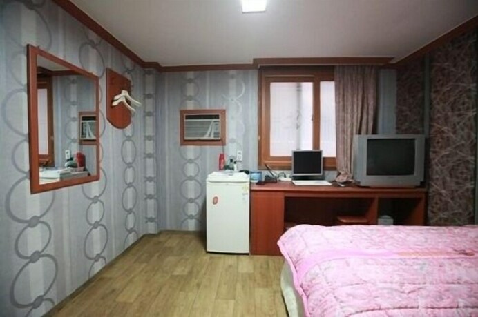 Imagen de la habitación del Motel Pusaninn. Foto 6