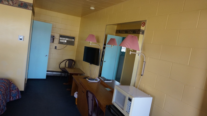 Imagen de la habitación del Motel R-100. Foto 8