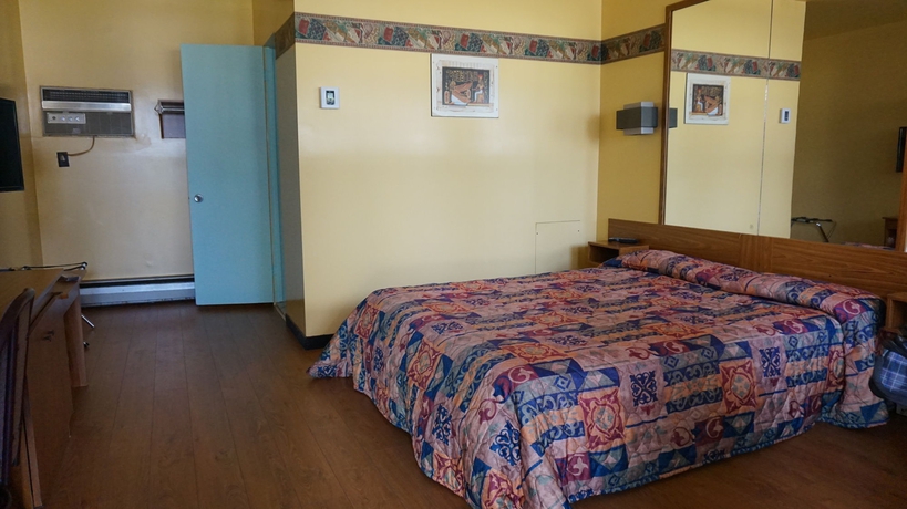 Imagen de la habitación del Motel R-100. Foto 9