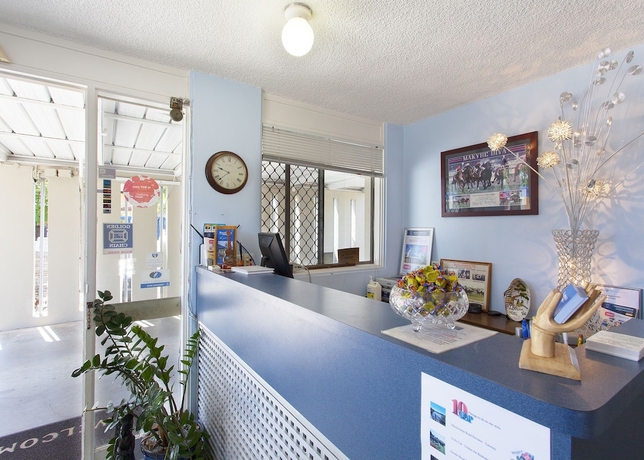 Imagen de los interiores del Motel Raceways. Foto 11