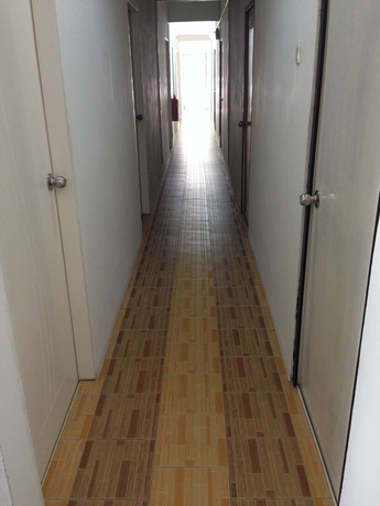 Imagen de los interiores del Motel Rasa. Foto 13