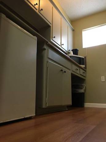 Imagen de la habitación del Motel Red Carpet, Edmond. Foto 4