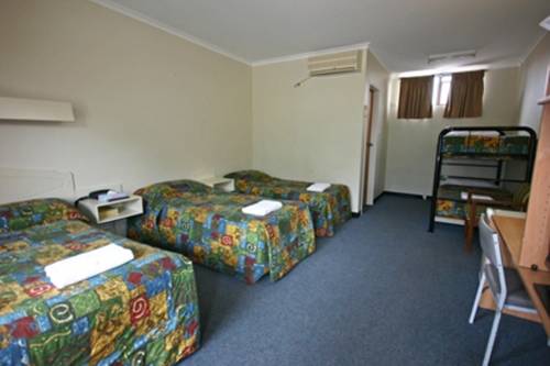 Imagen de la habitación del Motel Red Cedars. Foto 6