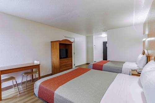 Imagen de la habitación del Motel Red Lion Inn and Suites Pontoon Beach. Foto 10