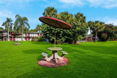Imagen general del Motel Red Roof Inn Vero Beach - I-95. Foto 2