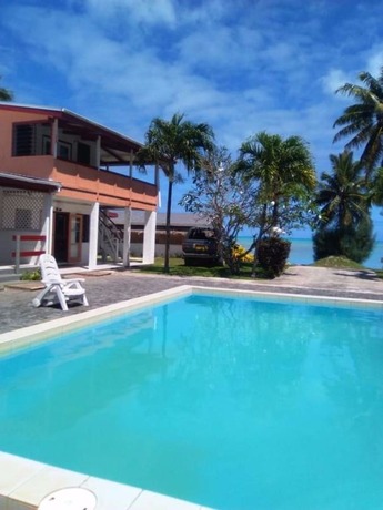 Imagen de la piscina del Motel Reef - Aitutaki. Foto 19