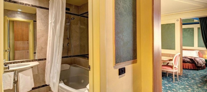 Imagen de la habitación del Motel Regal, Abbiategrasso. Foto 18