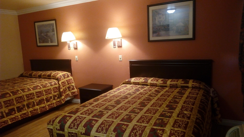 Imagen de la habitación del Motel Regency Of Brea. Foto 6
