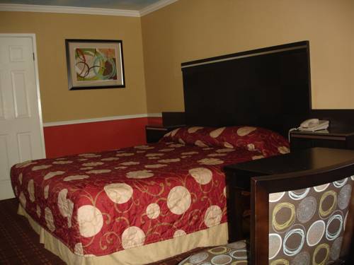 Imagen de la habitación del Motel Rivera Inn and Suites Pico Rivera. Foto 7