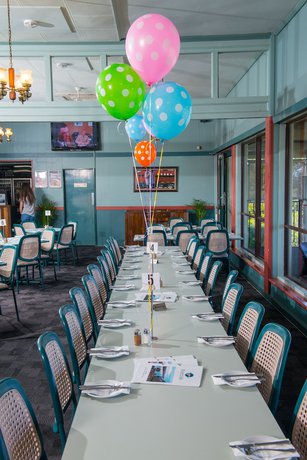 Imagen del bar/restaurante del Motel Riverside Hotel, Tailem Bend. Foto 3