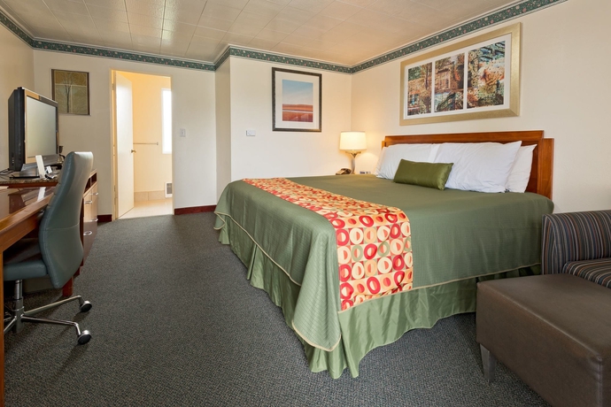 Imagen de la habitación del Motel Riviera Inn. Foto 6