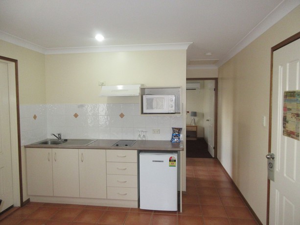 Imagen de la habitación del Motel Riviera On Ruthven. Foto 2