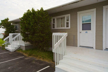 Imagen de los exteriores del Motel Rocher Perc&eacute; B&B. Foto 12