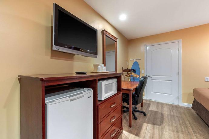 Imagen general del Motel Rodeway Inn Carson - Los Angeles South. Foto 4