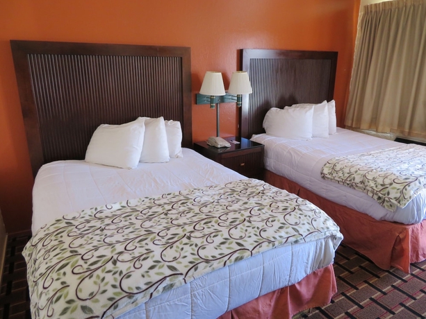 Imagen de la habitación del Motel Royal Crest. Foto 15