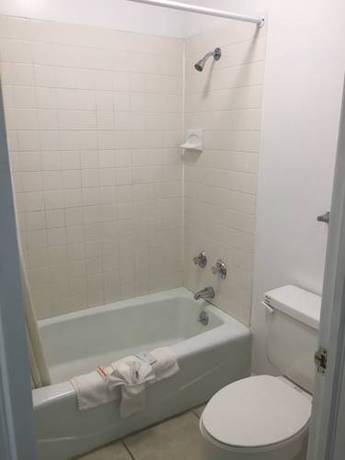 Imagen de la habitación del Motel Royal Inn, Front Royal. Foto 6