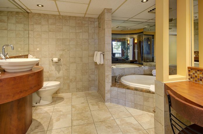 Imagen de los interiores del Motel Royal Labarre. Foto 16