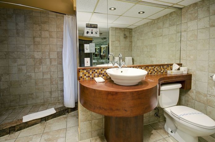 Imagen de la habitación del Motel Royal Labarre. Foto 12