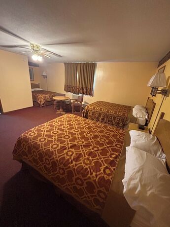 Imagen de la habitación del Motel Royal Rest. Foto 13