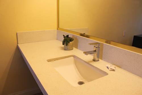 Imagen de la habitación del Motel Royla. Foto 8