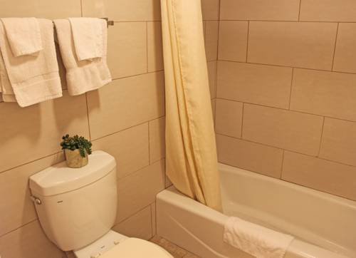Imagen de la habitación del Motel Royla. Foto 16