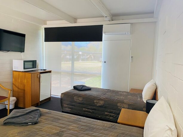 Imagen de la habitación del Motel Rubicon Hotel. Foto 17