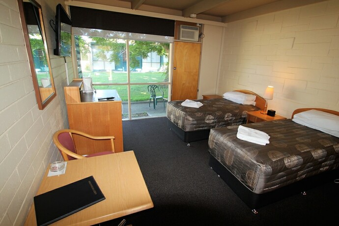 Imagen de la habitación del Motel Rubicon Hotel. Foto 24