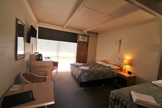 Imagen de la habitación del Motel Rubicon Hotel. Foto 26