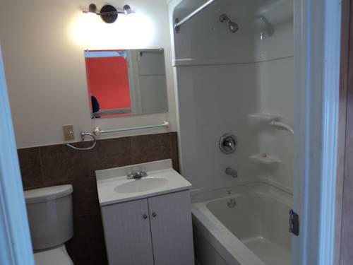 Imagen de la habitación del Motel Rymal's. Foto 10