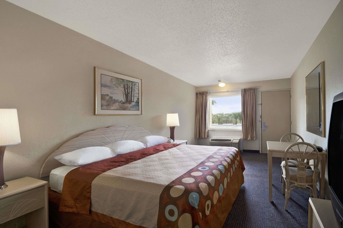 Imagen de la habitación del Motel SUPER 8 CLEARWATER. Foto 9