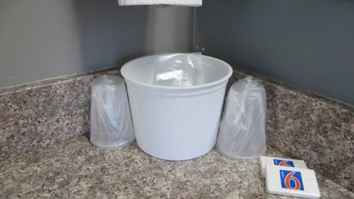 Imagen de la habitación del Motel Salina Beaumont CA. Foto 6