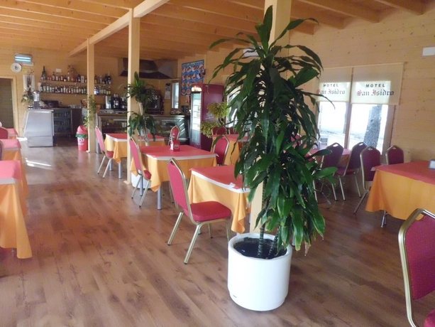 Imagen del bar/restaurante del Motel San Isidro, Villarrubio. Foto 7