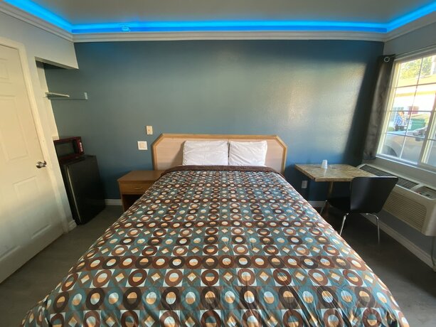 Imagen de la habitación del Motel Sands Inn, South Gate. Foto 15