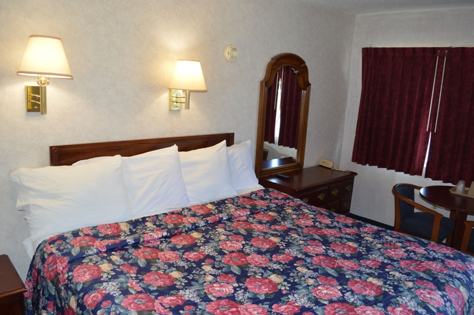 Imagen de la habitación del Motel Sands Niagara Falls. Foto 9