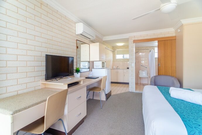 Imagen de la habitación del Motel Santa Fe and Holiday Units. Foto 17