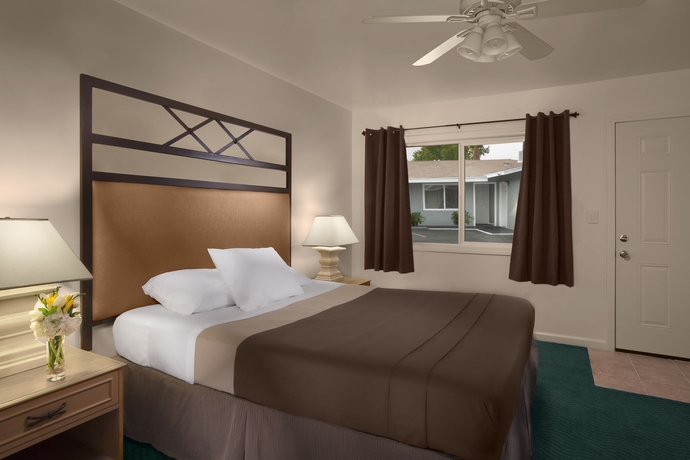 Imagen de la habitación del Motel Santa Monica Hotel. Foto 6