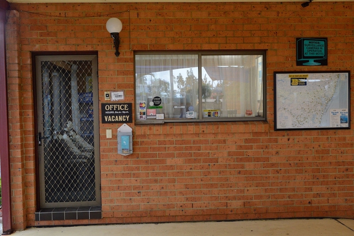 Imagen de los interiores del Motel Sapphire Palms. Foto 19