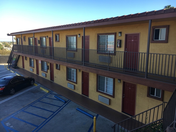 Imagen de los exteriores del Motel Satellite, Los &Aacute;ngeles. Foto 16