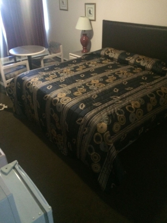 Imagen de la habitación del Motel Satellite, Medicine Hat. Foto 3