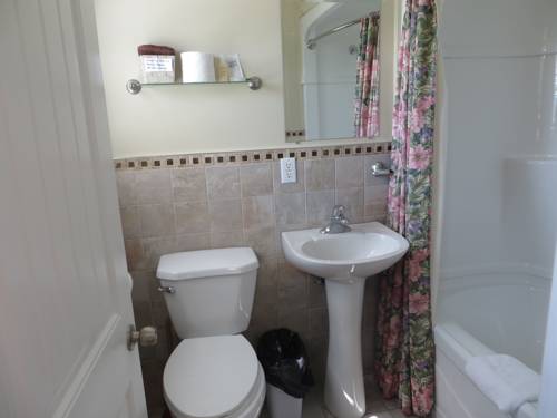 Imagen de la habitación del Motel Scenic Moncton. Foto 11