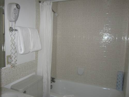 Imagen de la habitación del Motel Schell. Foto 8