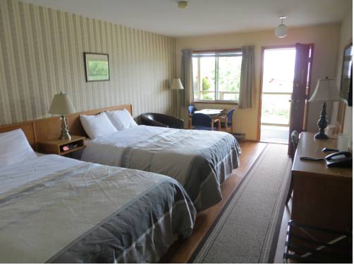 Imagen de la habitación del Motel Schooner, Tofino. Foto 14