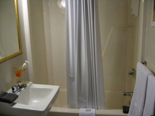 Imagen de la habitación del Motel Sea Whale. Foto 10