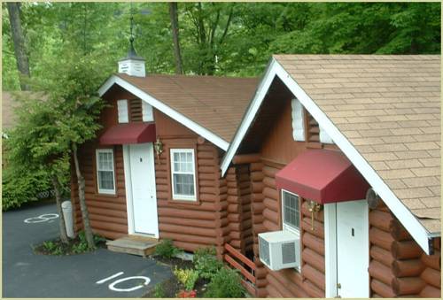 Imagen de la habitación del Motel Seven Dwarfs and Cabins. Foto 14