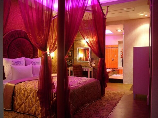 Imagen de la habitación del Motel Sexy City. Foto 3