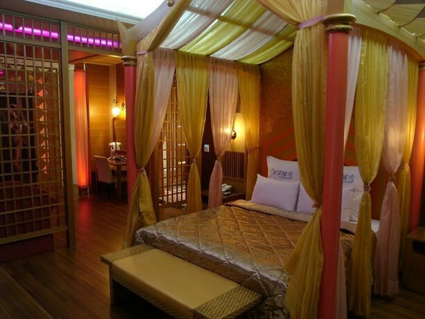Imagen de la habitación del Motel Sexy City. Foto 15