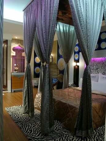 Imagen de la habitación del Motel Sexy City. Foto 19
